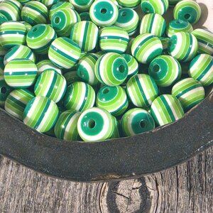Vintage 70s Lucite Acrylic Striped 12mm Round Green White Beads 10 pcs